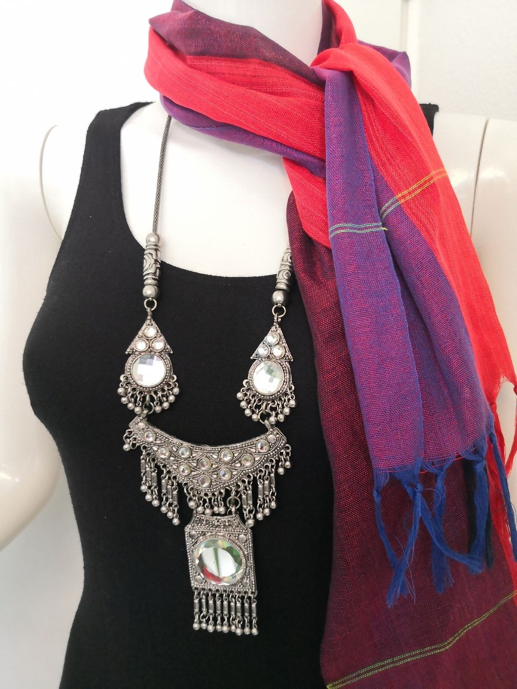 Colliers: 🤩BOHO-CHIC ETHNO HALSKETTE MIT STRASS & PENDELN – Neuf (Voir description) à Olten par Naja-Twins-Twins