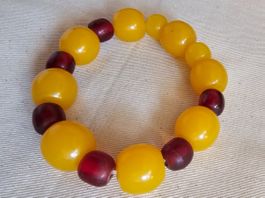 gepresstes Bernstein Armband, elastisch mit XL Perlen Gr. L