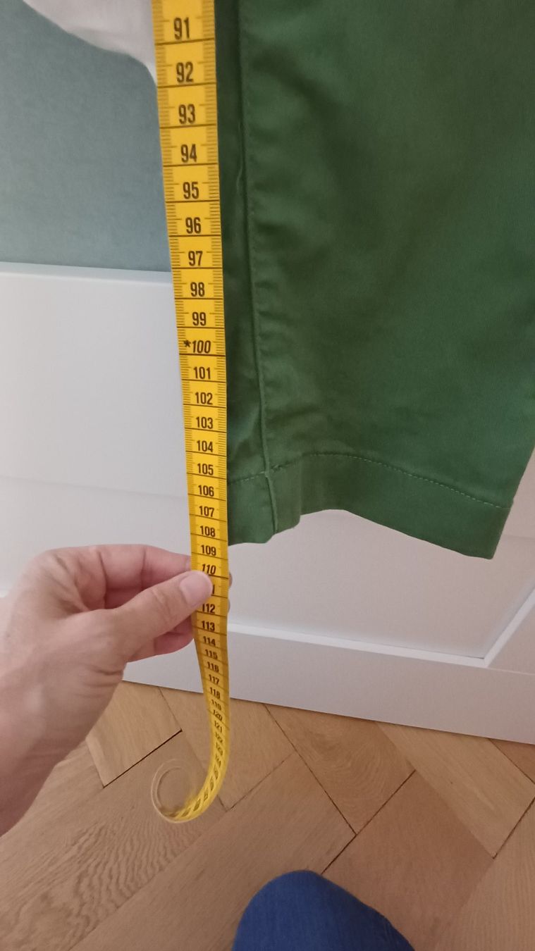 Lacoste Pantaloni: Pantalon Lacoste neuf – Nuovo (secondo la descrizione) da Genève venduto da njia 9