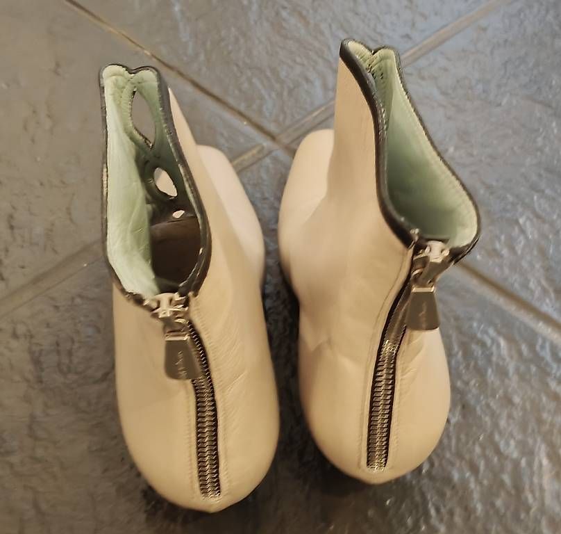 Scarpe da donna: Schuhe – Usato da Aarau venduto da Toniabaruffol 1