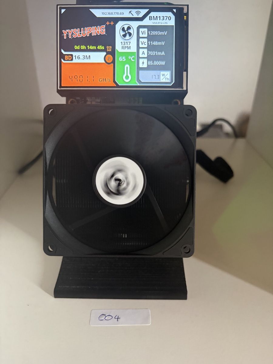 Coin Miner: NerdQaxe++ 4.8T BTC Solo Miner – Neu (gemäss Beschreibung) aus Felben-Wellhausen von mar_9zlk