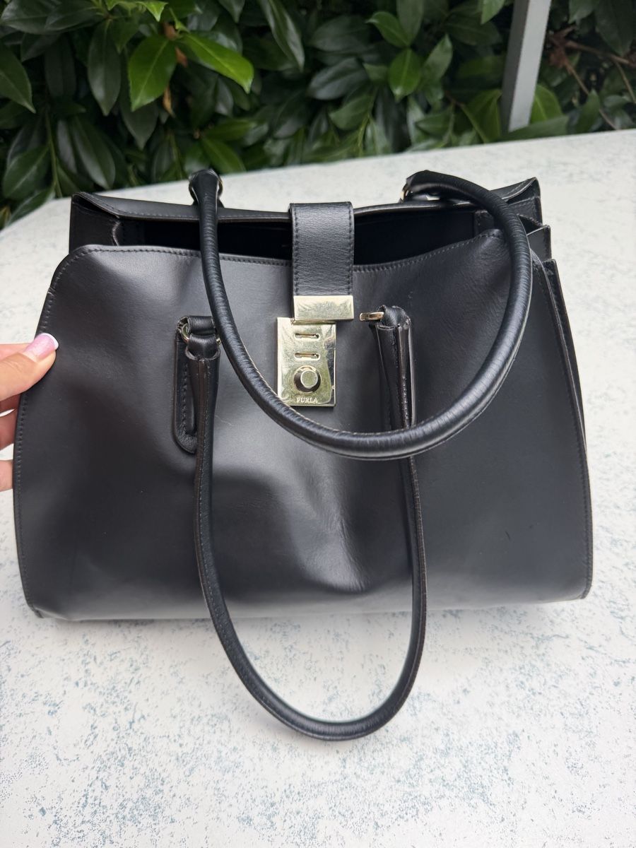 Furla Borse da donna: Original Furla Lederhandtasche in Schwarz – Usato da Bülach venduto da VP7773 6