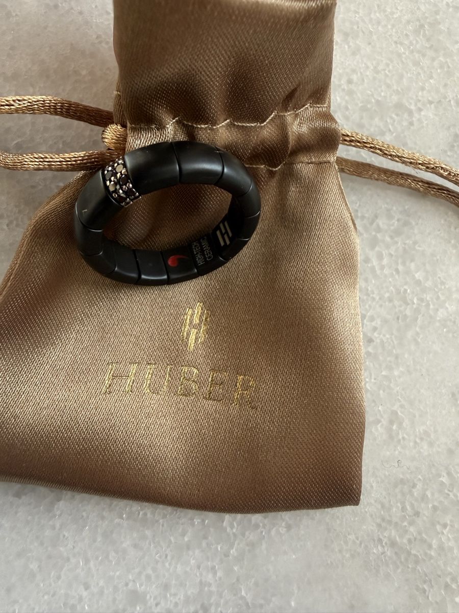 Armbänder & -reifen: Keramik Ring mit Schwarzen Diamanten – Gebraucht aus Pfäffikon ZH von saroxs 1