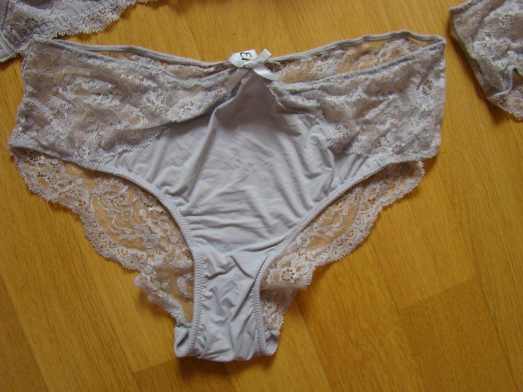 Etam Autres dessous: SG / BH + panty (2x) – Neuf (Voir description) à Lussery-Villars par pousinete02 4