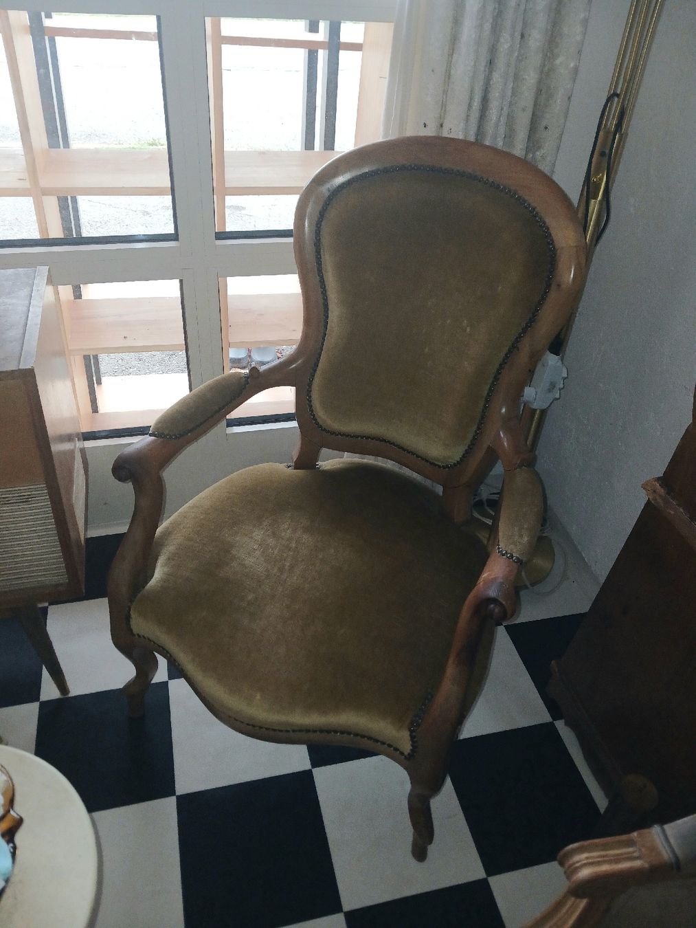 Fauteuils: Antiker Sessel – D'occasion à Hagenbuch ZH par bromaer 1