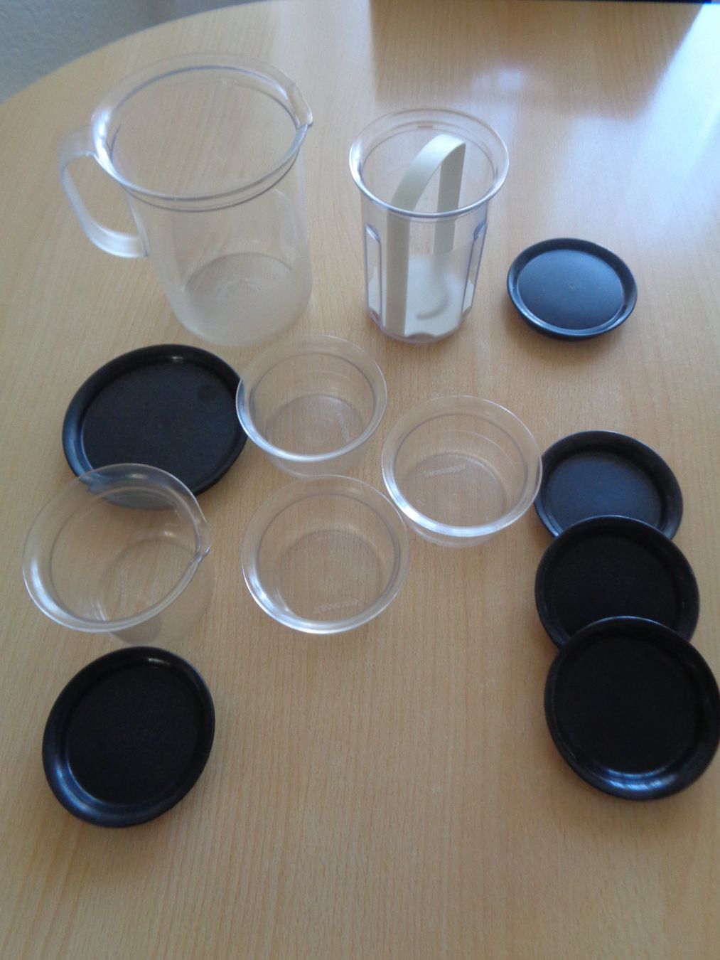 Tupperware Contenitori & Simili: Tupperware Tischserie – Usato da Dietikon venduto da chroetli77 1