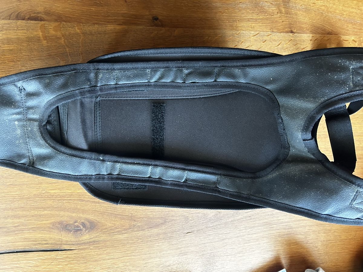 Kawasaki Taschen: Kawasaki Motorradtasche – Gebraucht aus Frick von lar_j6mp 4