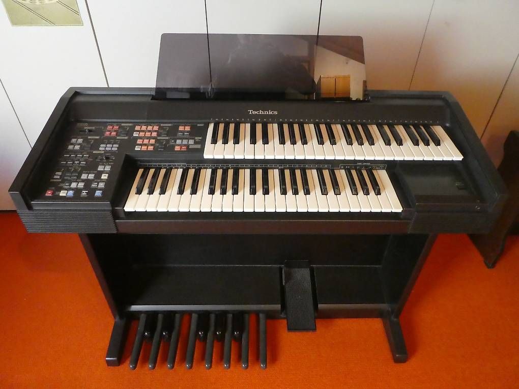 Musikinstrumente: Heimorgel, Marke Technics SX-EX20/L – Gebraucht aus Gelterfingen von Chrambi