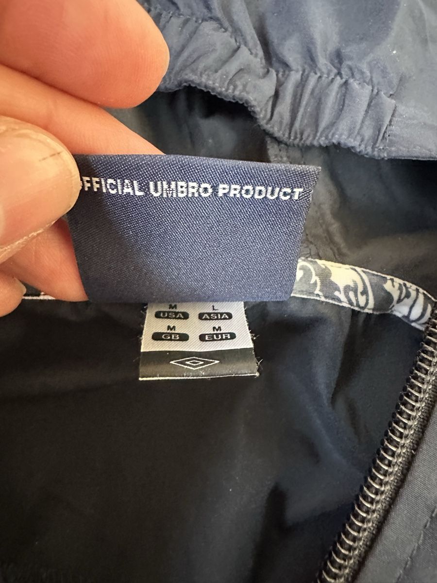 Umbro Giacche: ENGLAND REGENJACKE – Usato da Ennetbaden venduto da kloter6 3