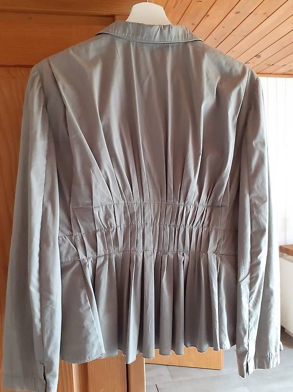 Prada Anzüge & Kostüme: Prada Blazer – Gebraucht aus Brittnau von Gismo2012 2