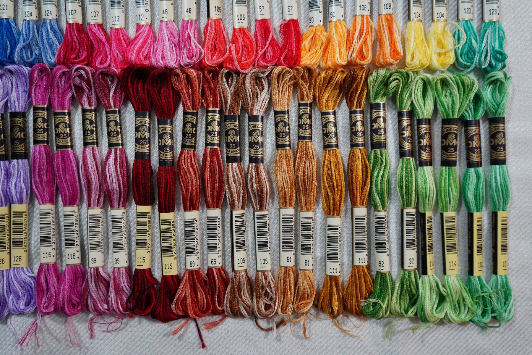 Cordicelle & Fili: 56 DMC Mouliné Spécial Multicolor Art 117 - LOSB3 – Nuovo e nell'imballaggio originale da Mels venduto da DACRI 3