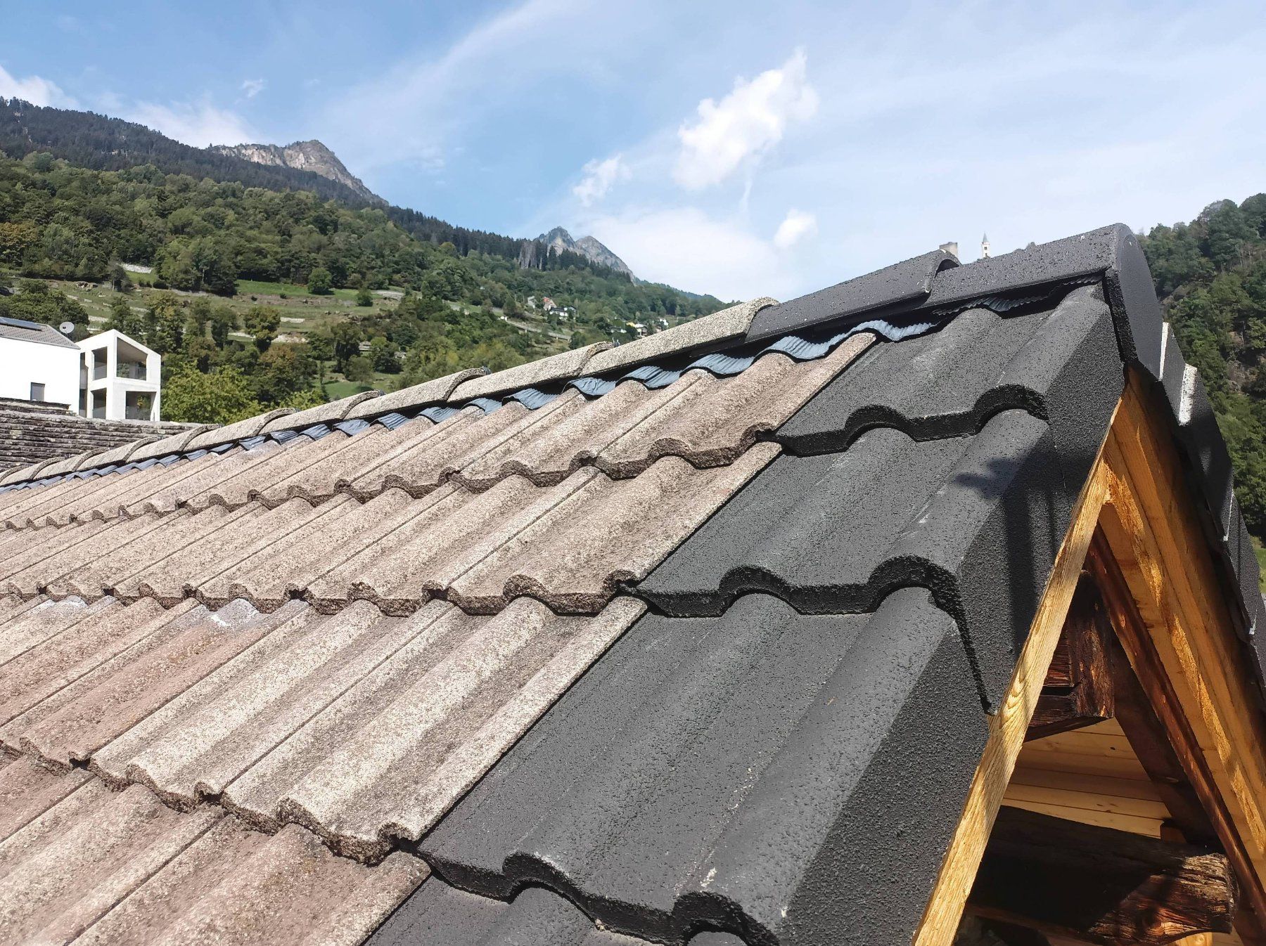 Pietre & tegole: gebrauchte Beton Dachziegel – Usato da Faido venduto da felsentor 3