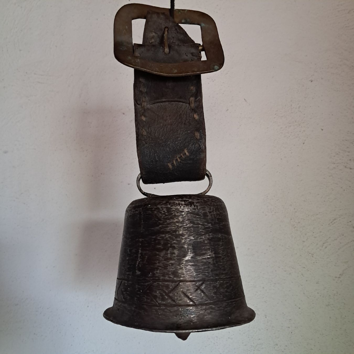 Campanacci mucche: ALTE STAHL GLOCKE HANDGEFERTIGT  – Usato da Murten venduto da SHETHOF 7
