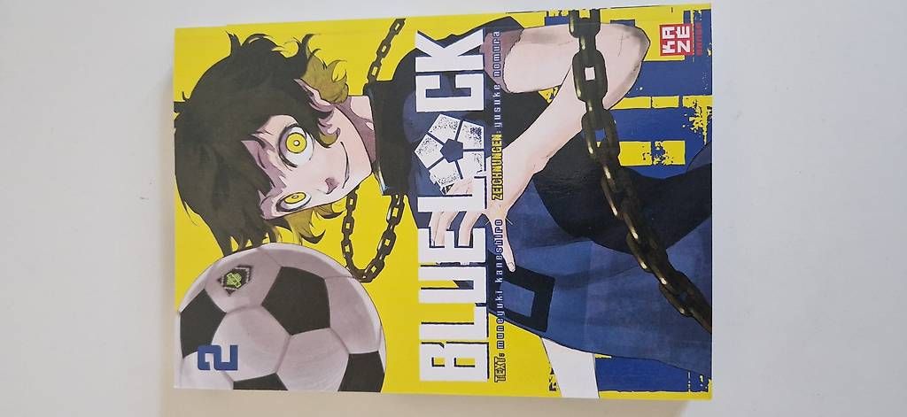 Fumetti: BLUE LOCK Manga 1+2 – Usato da Bellach venduto da lgr_v955
