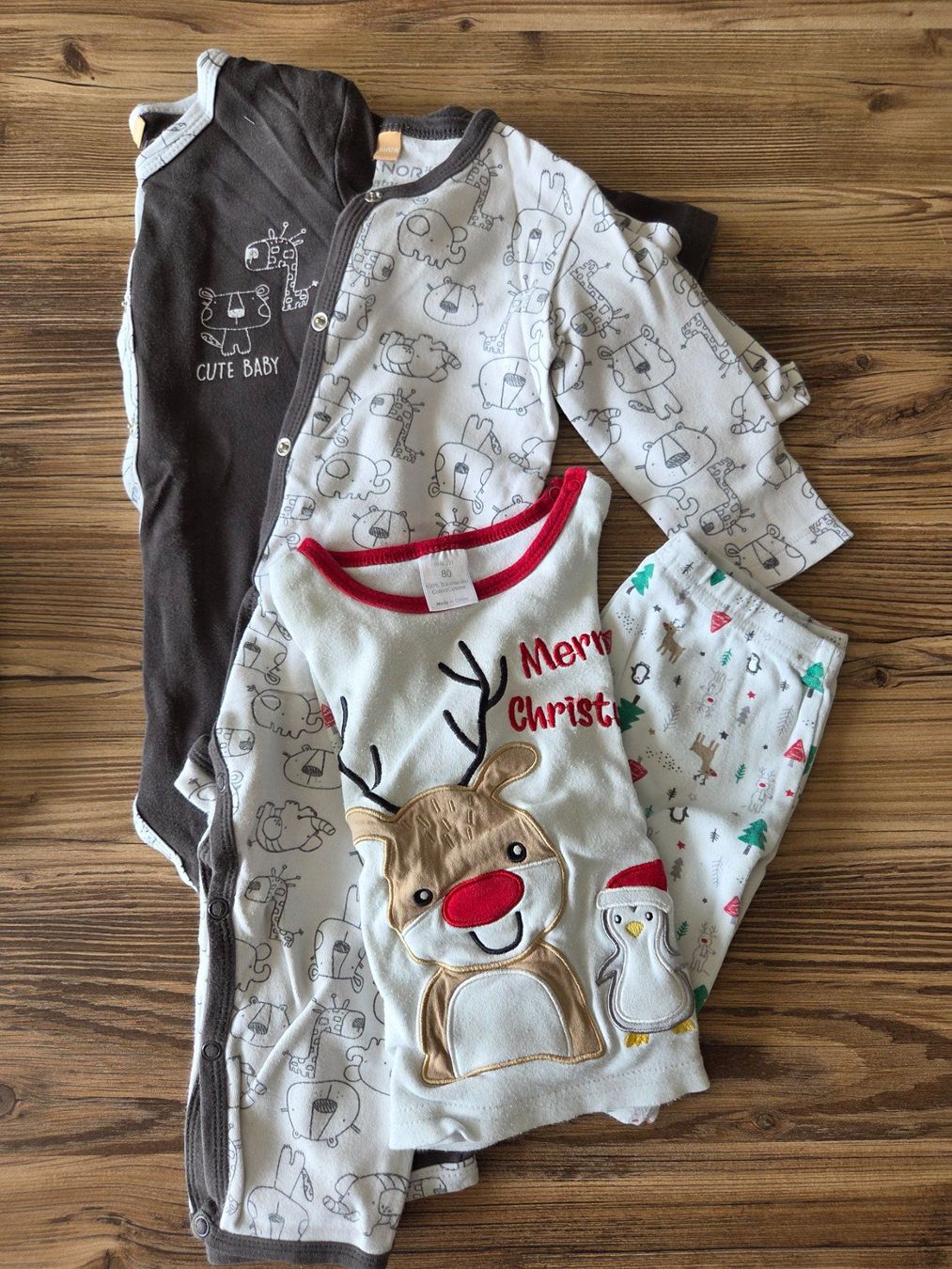 Lotti di vestiti: Pijama Set Gr. 80 – Usato da Rupperswil venduto da ecko_red