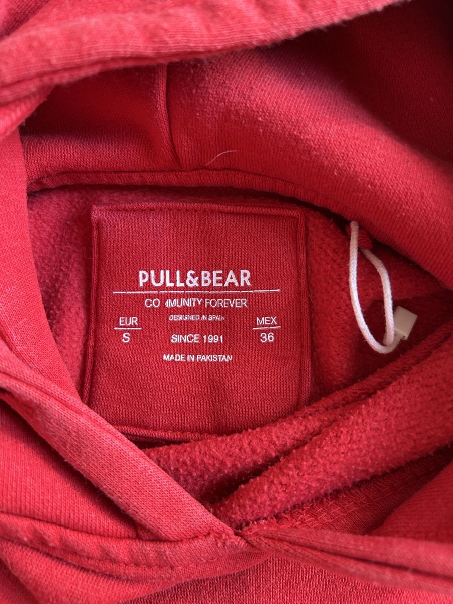 Pull&Bear Pullover & Sweatshirts: Pull&Bear Hoodie – Gebraucht aus Founex von etswang 1