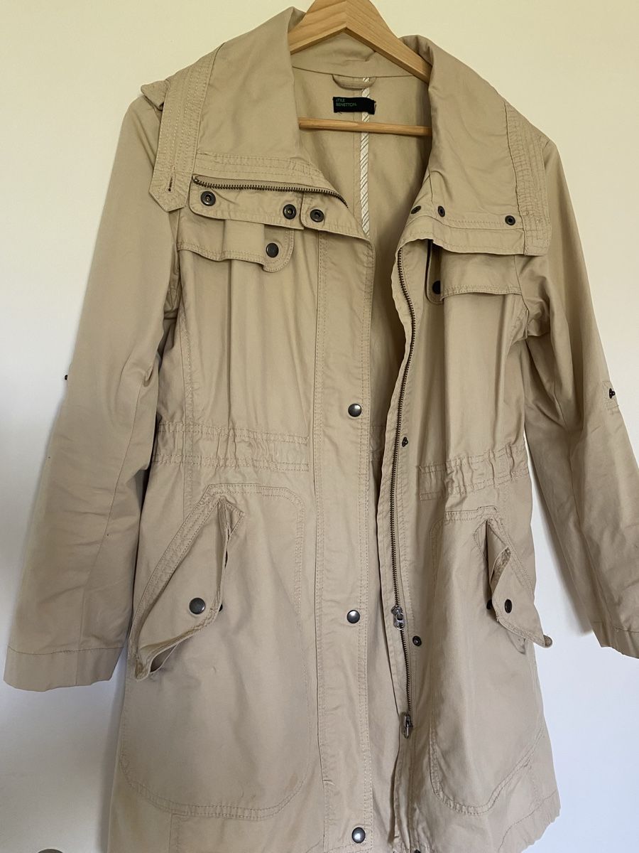 Benetton Cappotti: Trenchcoat Benetton Grösse M 100% Baumwolle – Usato da Gümligen venduto da zeusone1