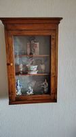 Petite vitrine murale ancienne en bois massif