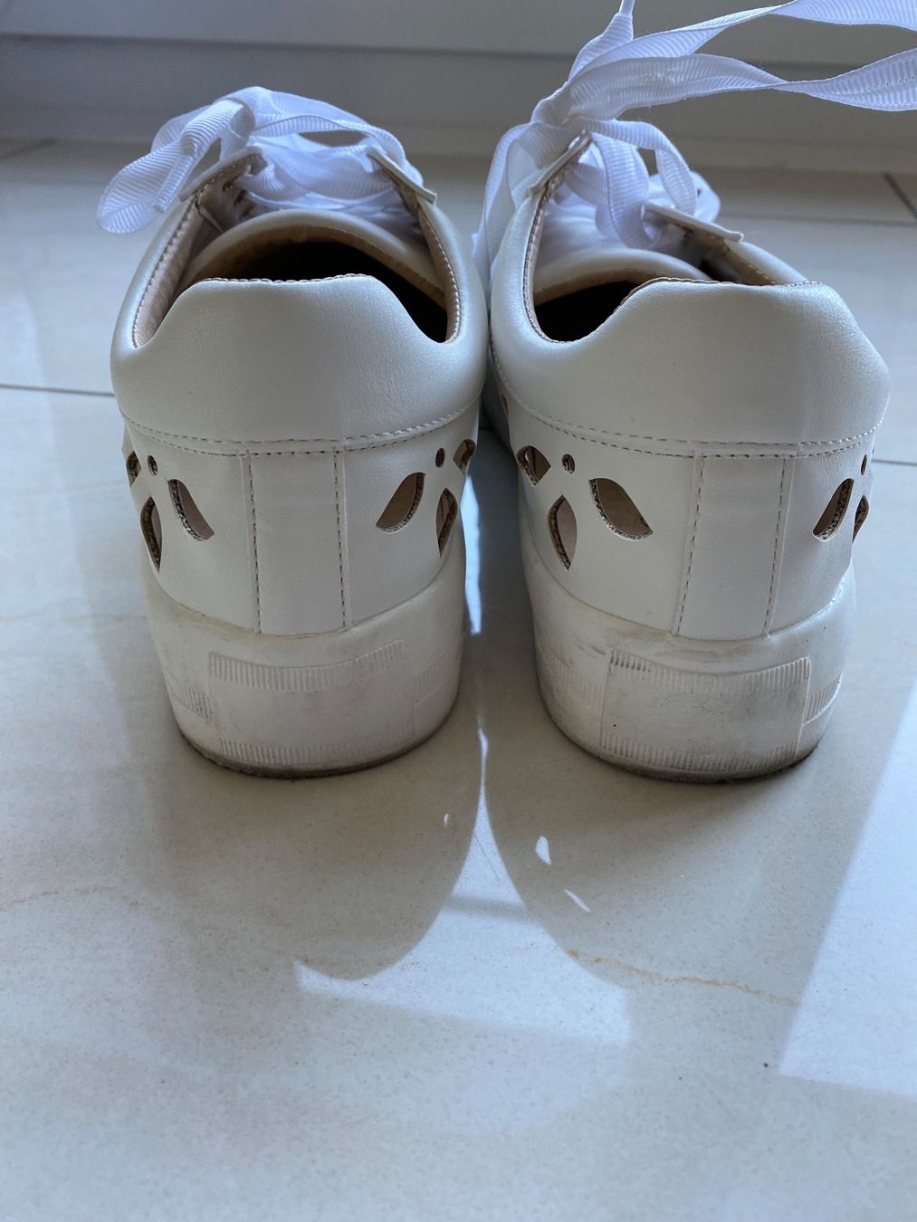 Lascana Damenschuhe: Sneaker, Lascana, vegan, 38 – Gebraucht aus Eiken von jessycat01 4