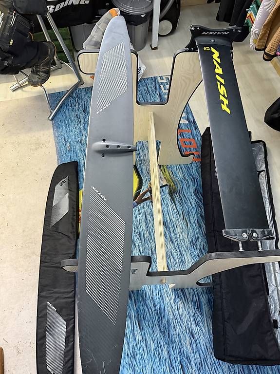 Naish Tavole da surf e di nuoto: Naish Foil Glider 1800 komplett – Usato da OBERDIESSBACH venduto da Hcsurfer