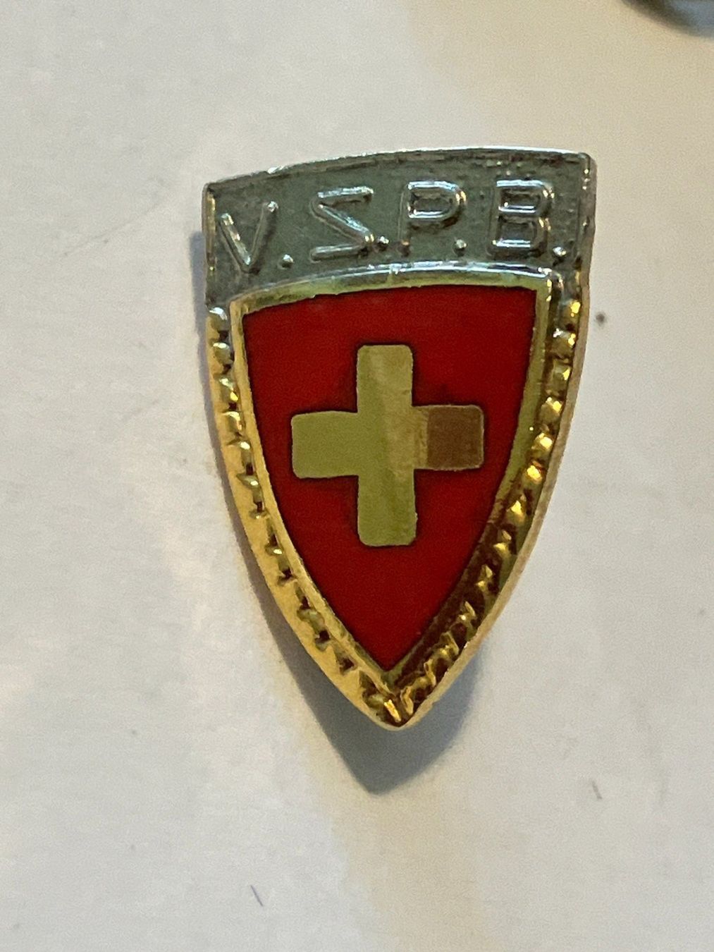 Plaketten & Abzeichen: 1 Pin V.S.P.B Schweiz – Gebraucht aus Basel von djwwpp