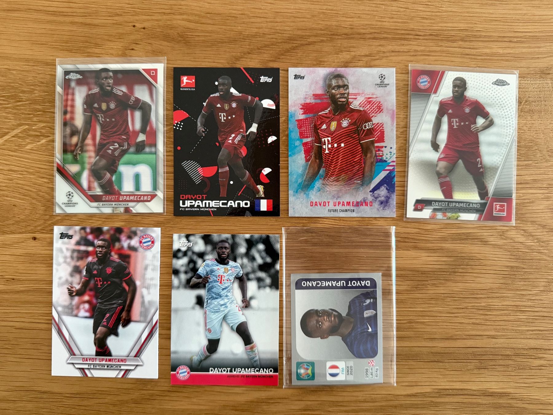 Panini Sammelbilder & Trading cards: 7 verschiedene Upamecano / Bayern Sammlung Topps / Panini – Gebraucht aus Bern von bestdeal_bern