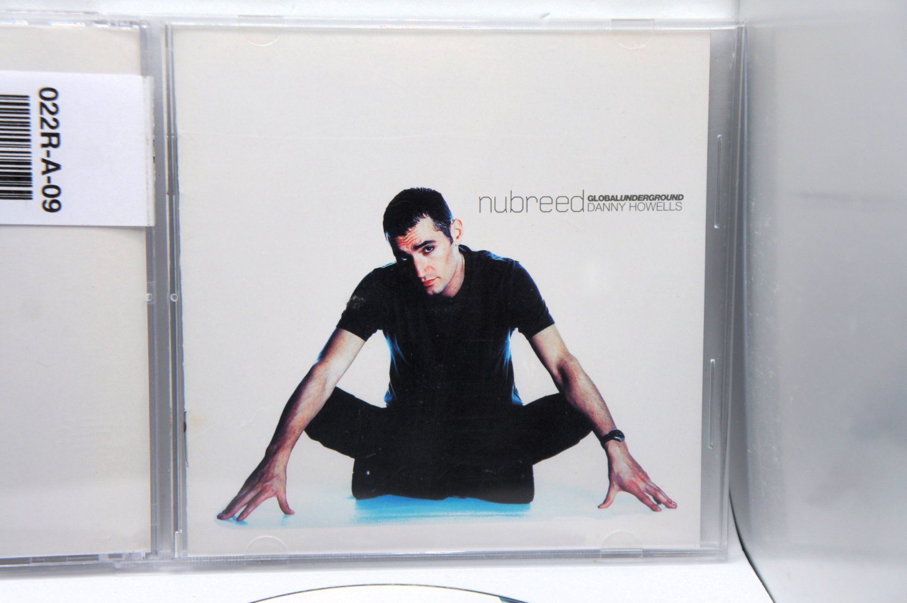 CD: 2 CD Danny Howells: Nubreed Global Underground Singapore CD – Usato da Ernetschwil venduto da luisvonerni 2