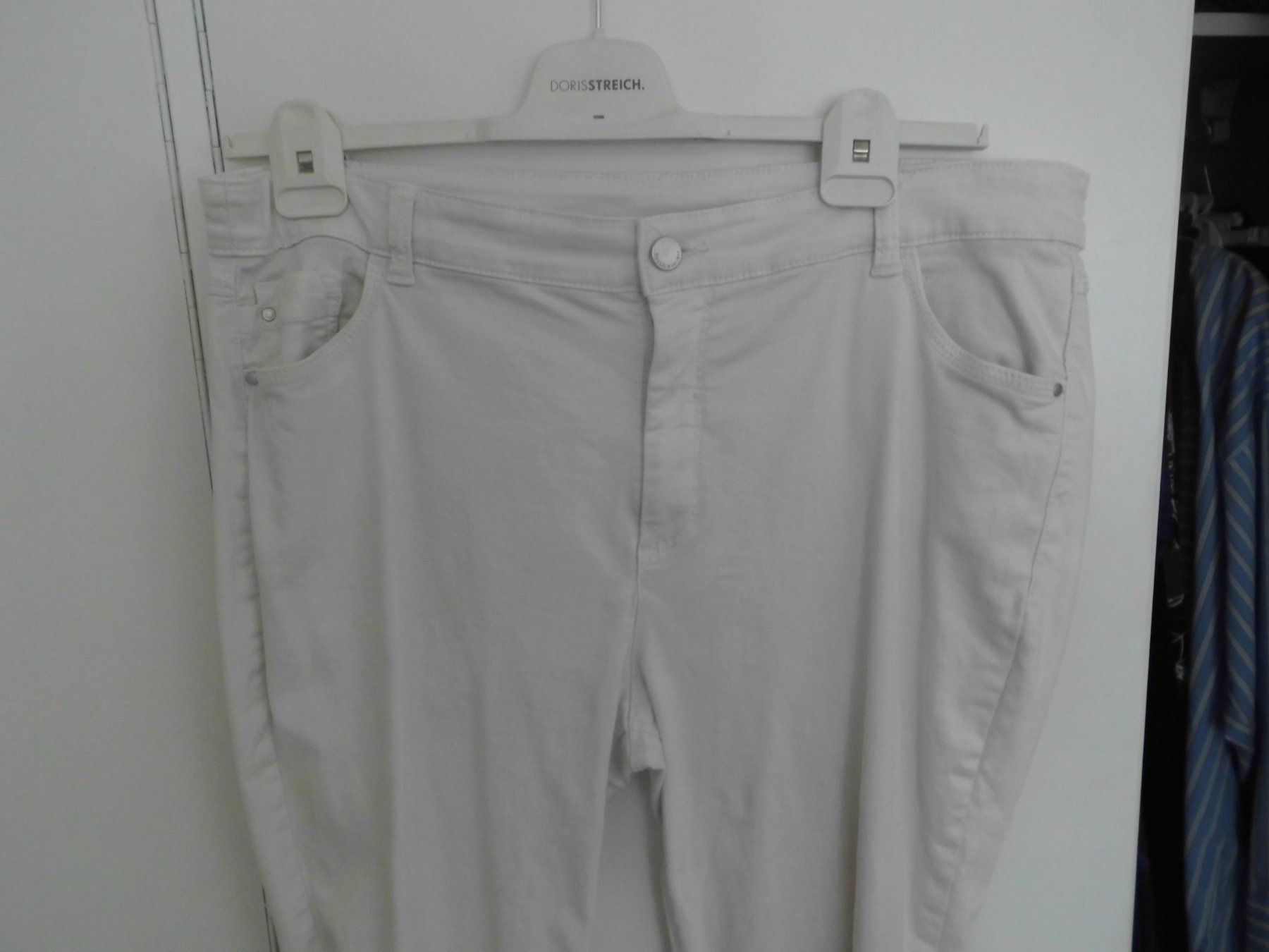 C&A Pantaloni: Pantalon blanc coton de C&A T. 46 – Nuovo (secondo la descrizione) da Marin-Epagnier venduto da Madja 1