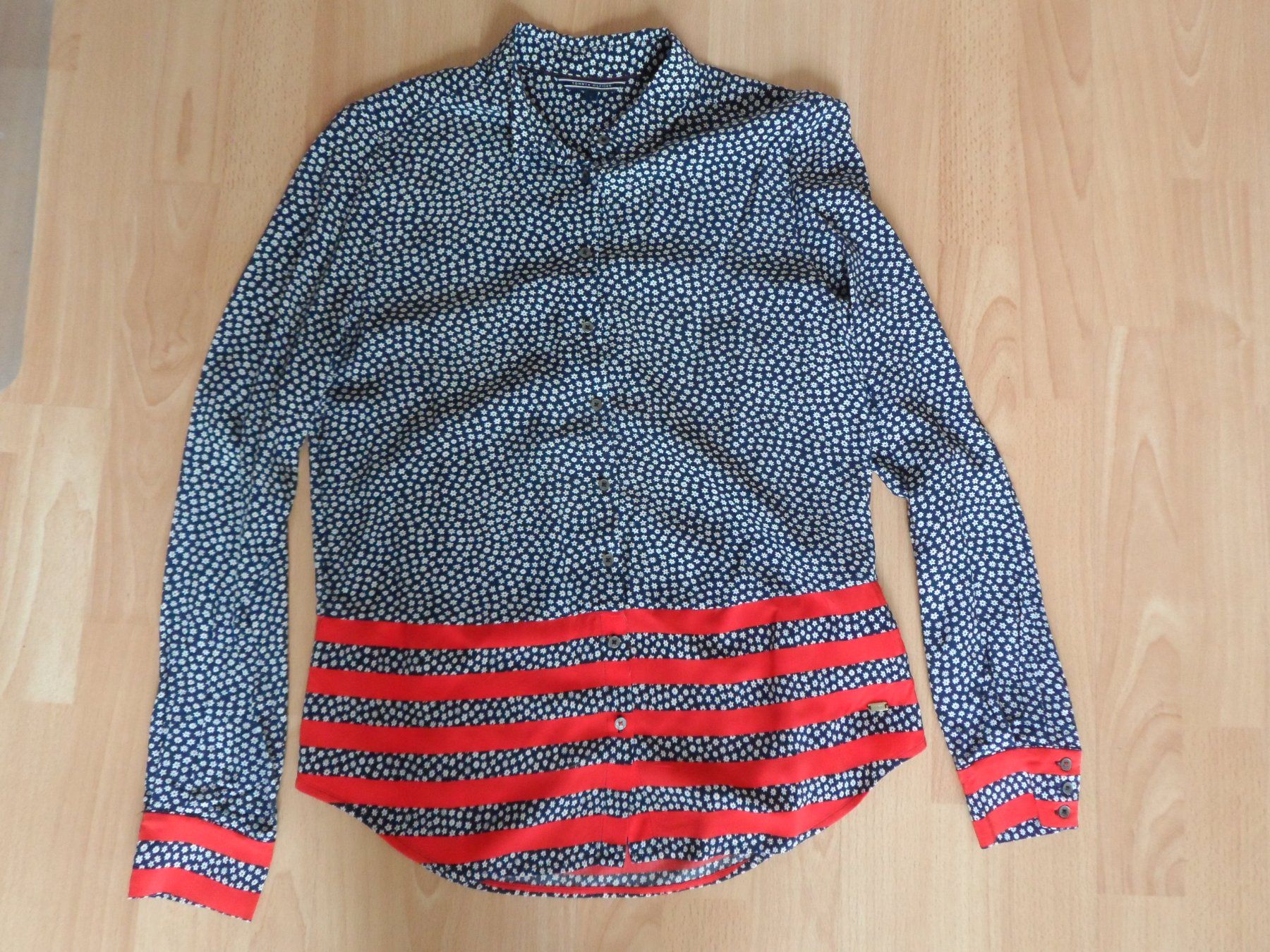 Tommy Hilfiger Camicette: ***** TOMMY HILFIGER Bluse Gr 4 ***** – Usato da Therwil venduto da Hcd1919