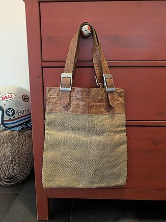Borsa a spalla vintage in cuoio e tessuto naturale, paglia