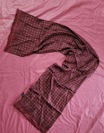 Écharpe IZAC homme 100% soie motif carreaux bordeaux