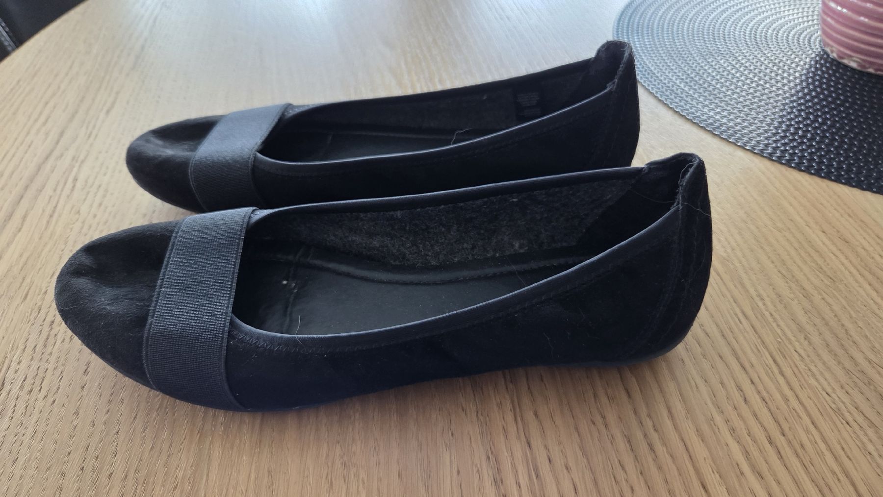 Damenschuhe: Ballerines – Gebraucht aus Le Pâquier-Montbarry von Gruyere77 1