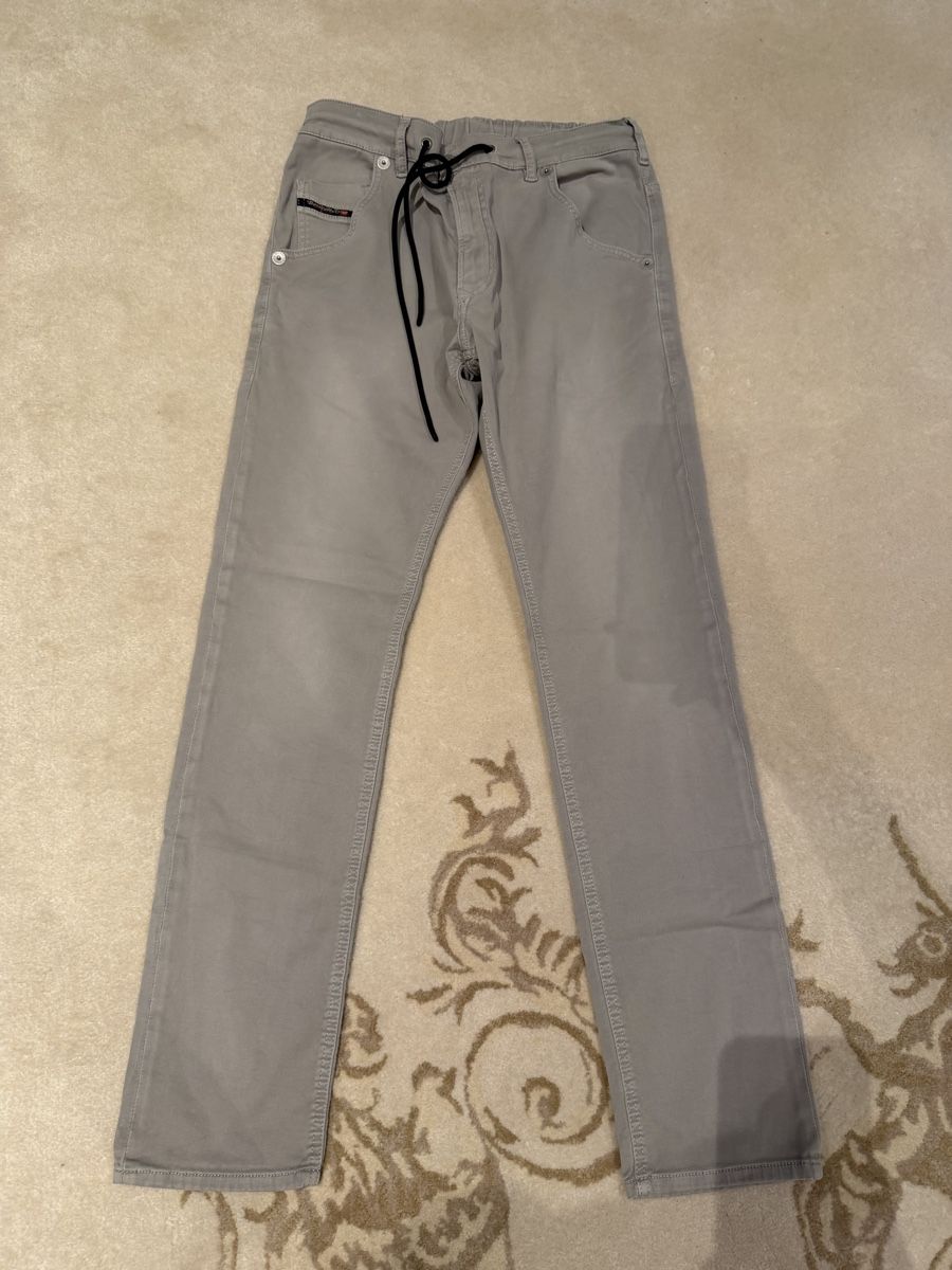 Diesel Jeans: Diesel stretch Jeans Gr. 30 – Usato da Kilchberg ZH venduto da Lisavivienne
