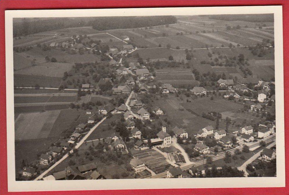 Cartoline postali: BÜTZBERG FLIEGERAUFNAHME – Usato da Grüningen venduto da Kartenlaube