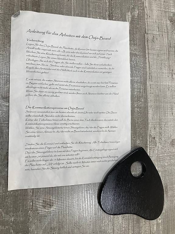Articoli in legno: Ouija-Board (Hexenbrett) – Usato da Schwändi GL venduto da Blacklife 2