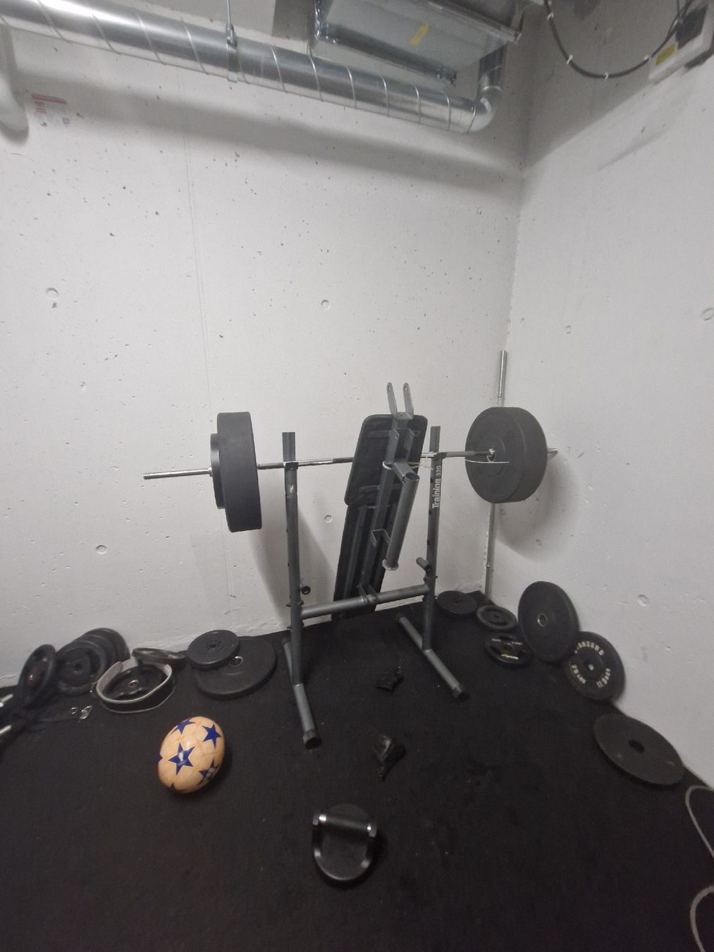 Hometrainer: Weights with bench – Gebraucht aus Küsnacht ZH von jul_ksp9