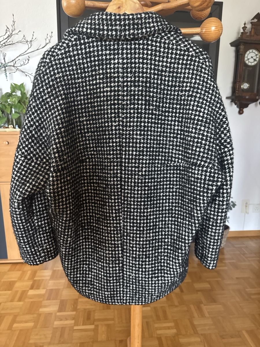 Gérard Darel Cappotti: Gerard Darel Wool Blend Oversized Coat 36/38 – Usato da Fällanden venduto da emilyeheim 4