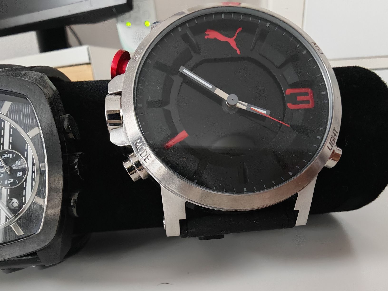 Puma Orologi: Puma Uhren (4 Stück) – Usato da Herzogenbuchsee venduto da Yan 4