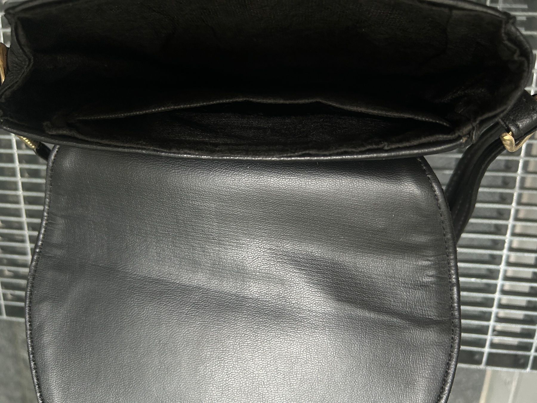 Sacs femmes: Tasche – D'occasion à Worb par -rene- 1