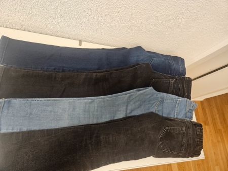 Mädchenjeans, Grösse128