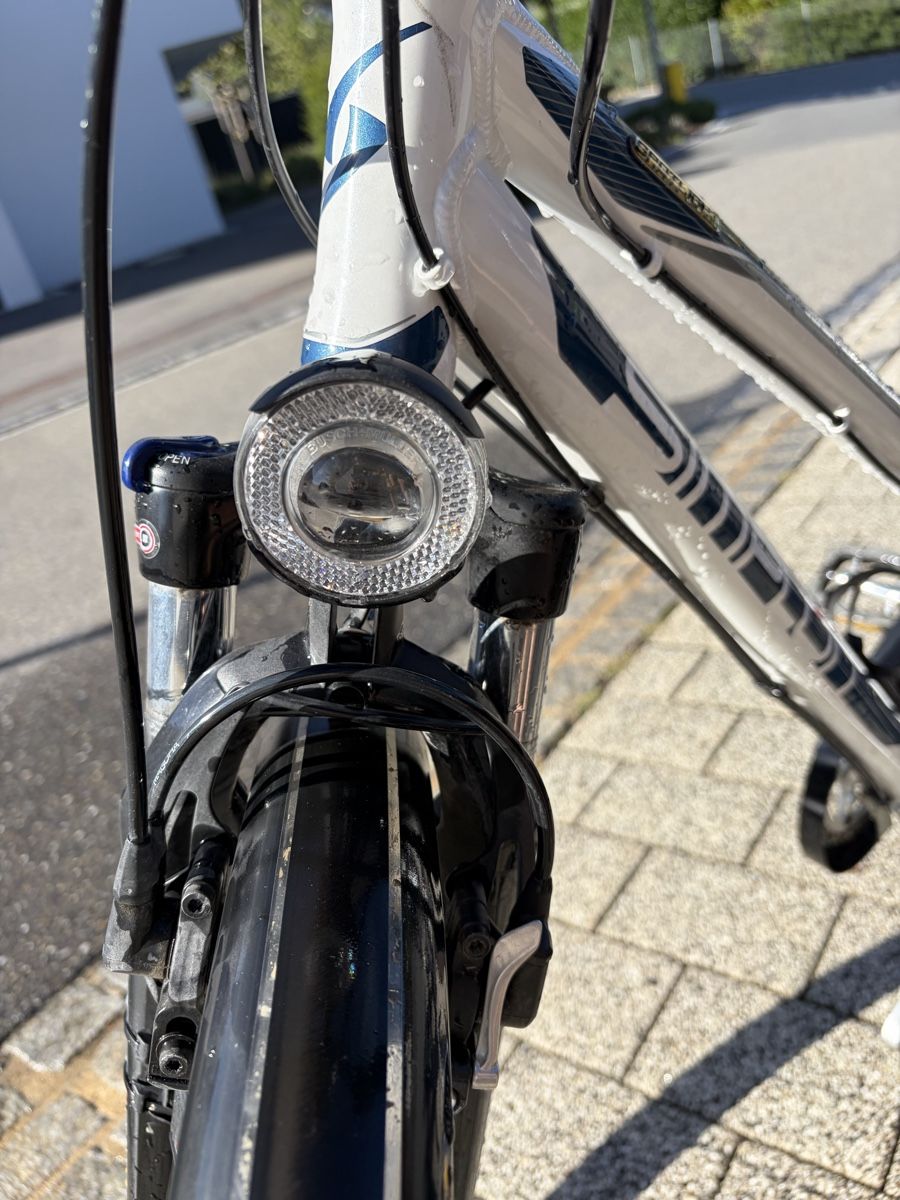 Simplon Biciclette: Simplon Damenvelo weiss/blau – Usato da Eschen venduto da Lisi117 5