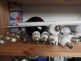 KONVOLUT ELEKTRIZITÄT, BIRNE, SPOT USW. es lohnt sich