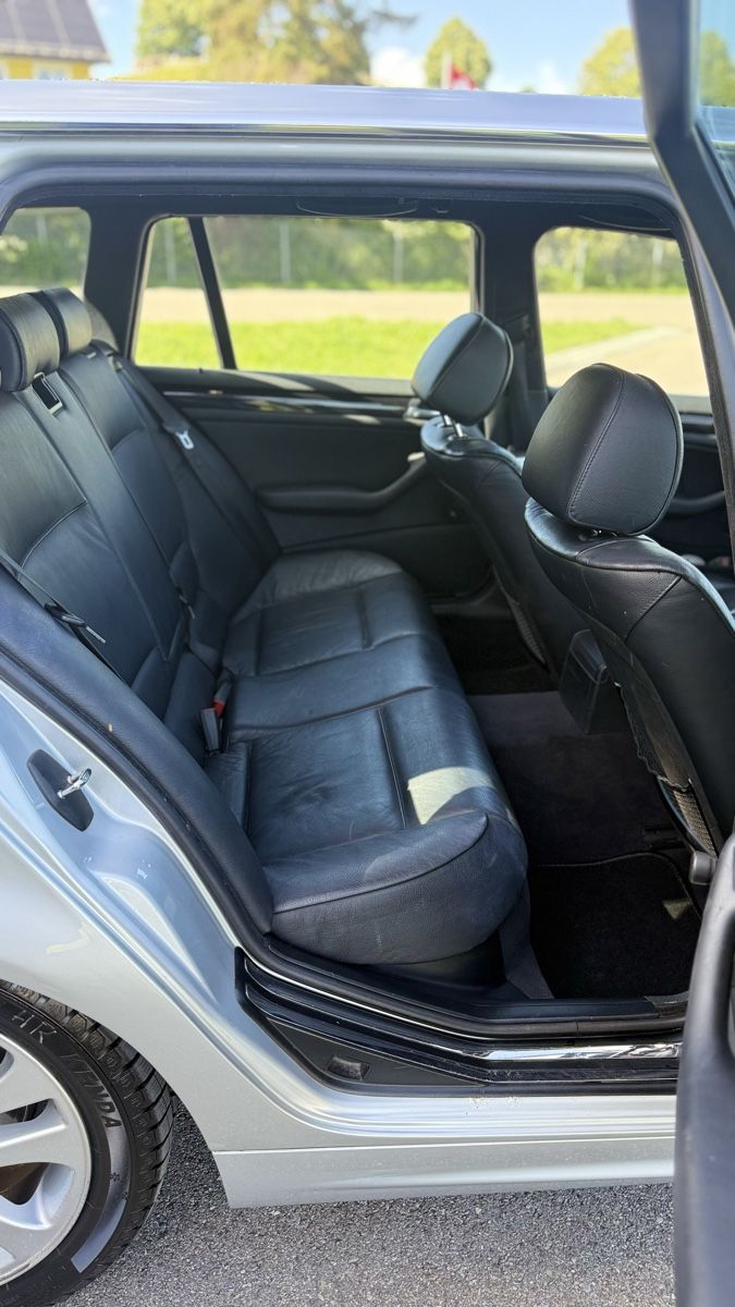 BMW Automobili: BMW 320i Touring Ab MFK – Usato da Bazenheid venduto da lac_j2b5 7