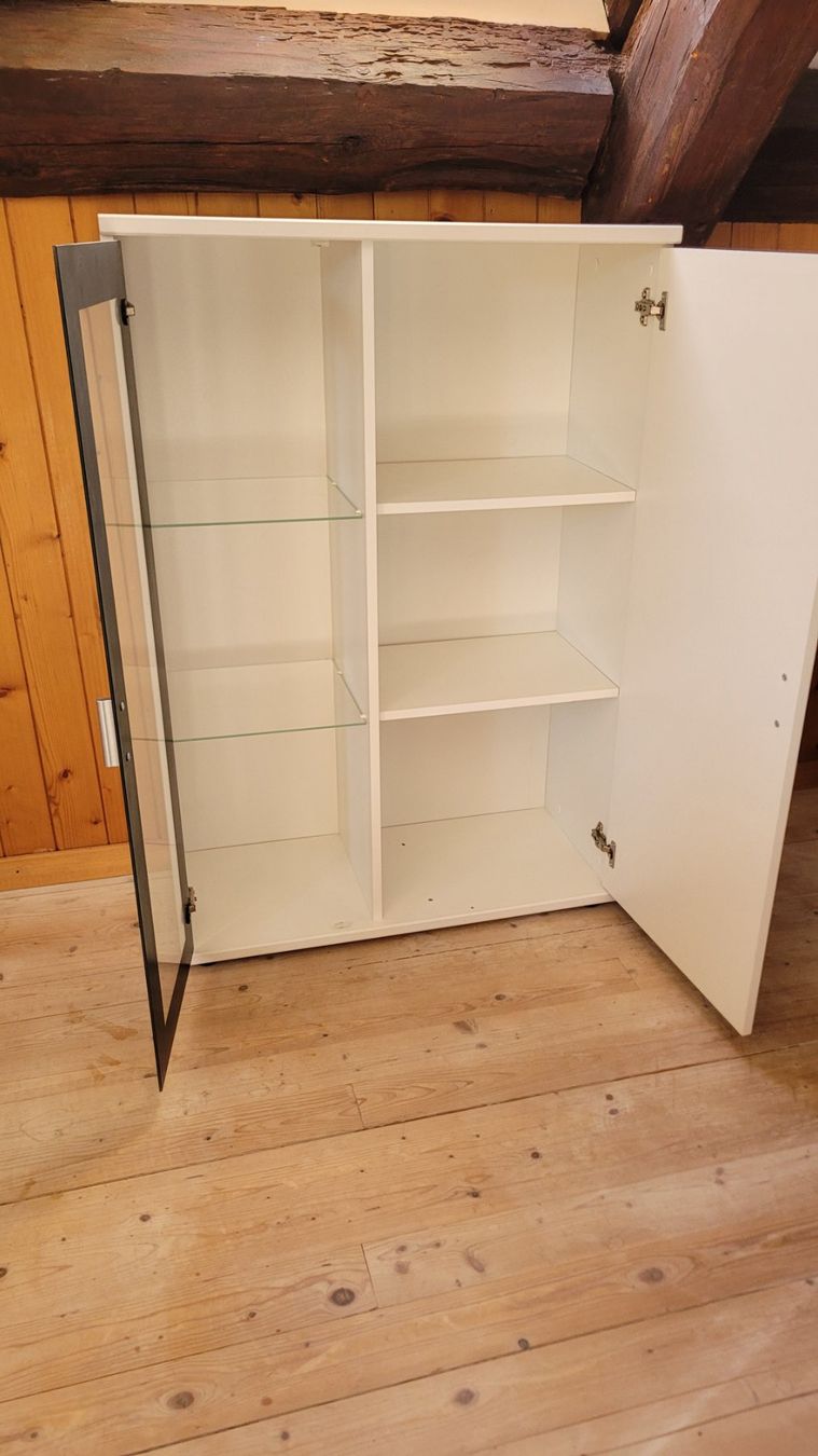 Armadi: Schrank – Usato da Rafz venduto da Stone323 1