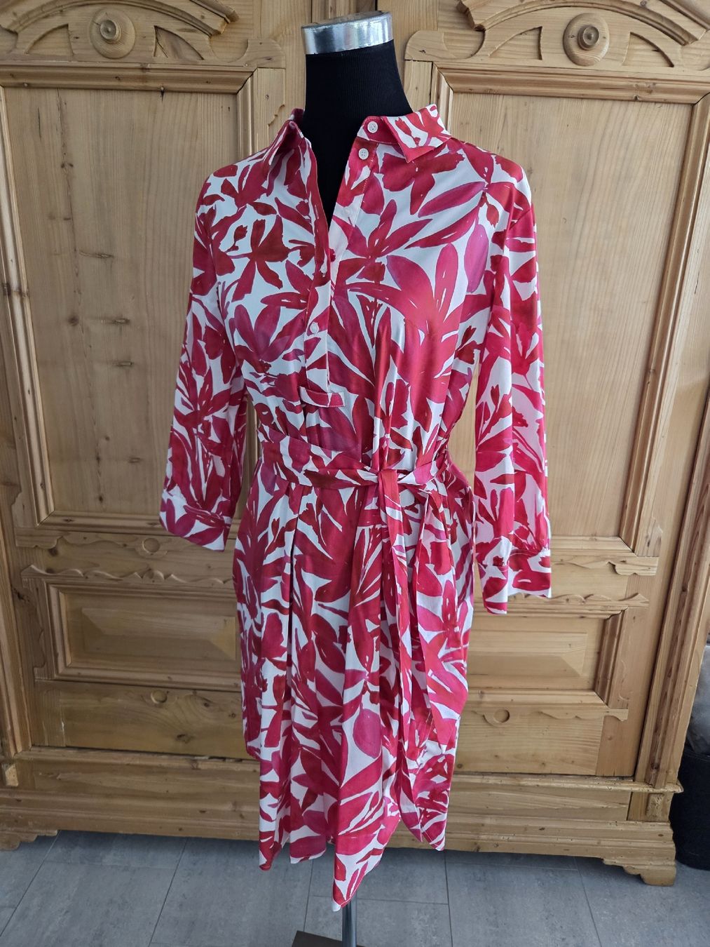 Robes: schönes Kleid Catnoir – Neuf (Voir description) à Wiesendangen par Sinhuk 1