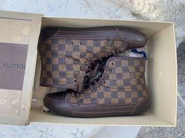 Original Louis Vuitton Damier Ebene High Top Sneakers top