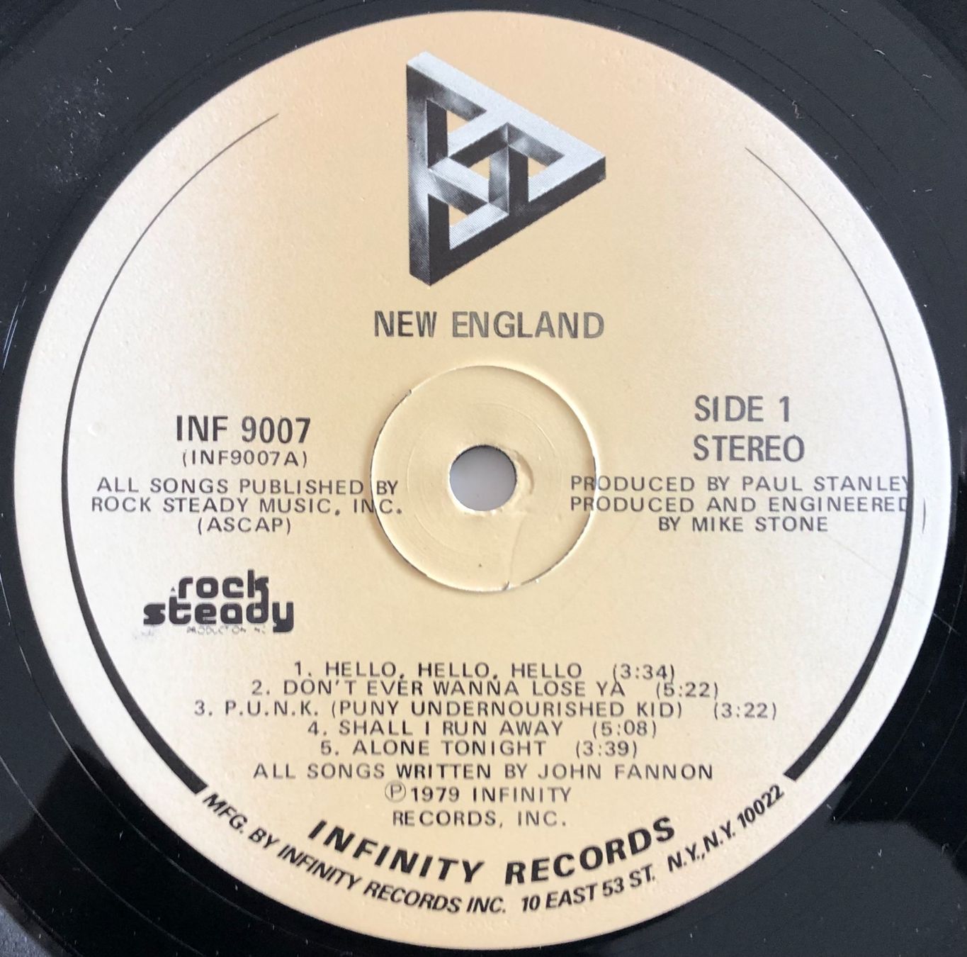 Dischi in vinile: NEW ENGLAND - NEW ENGLAND – Usato da Poliez-Pittet venduto da Newtown-Records 3