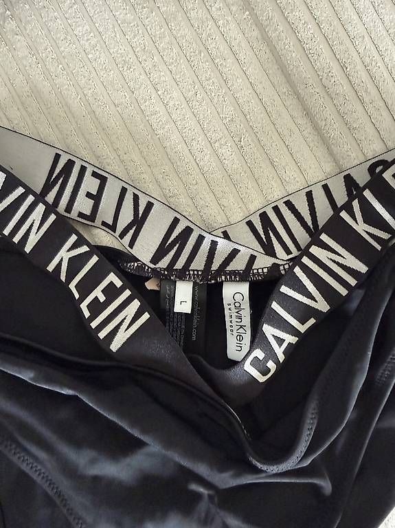 Costumi da bagno & Bikini: Calvin Klein Bikini Set L – Usato da Steffisburg venduto da lauraview 1