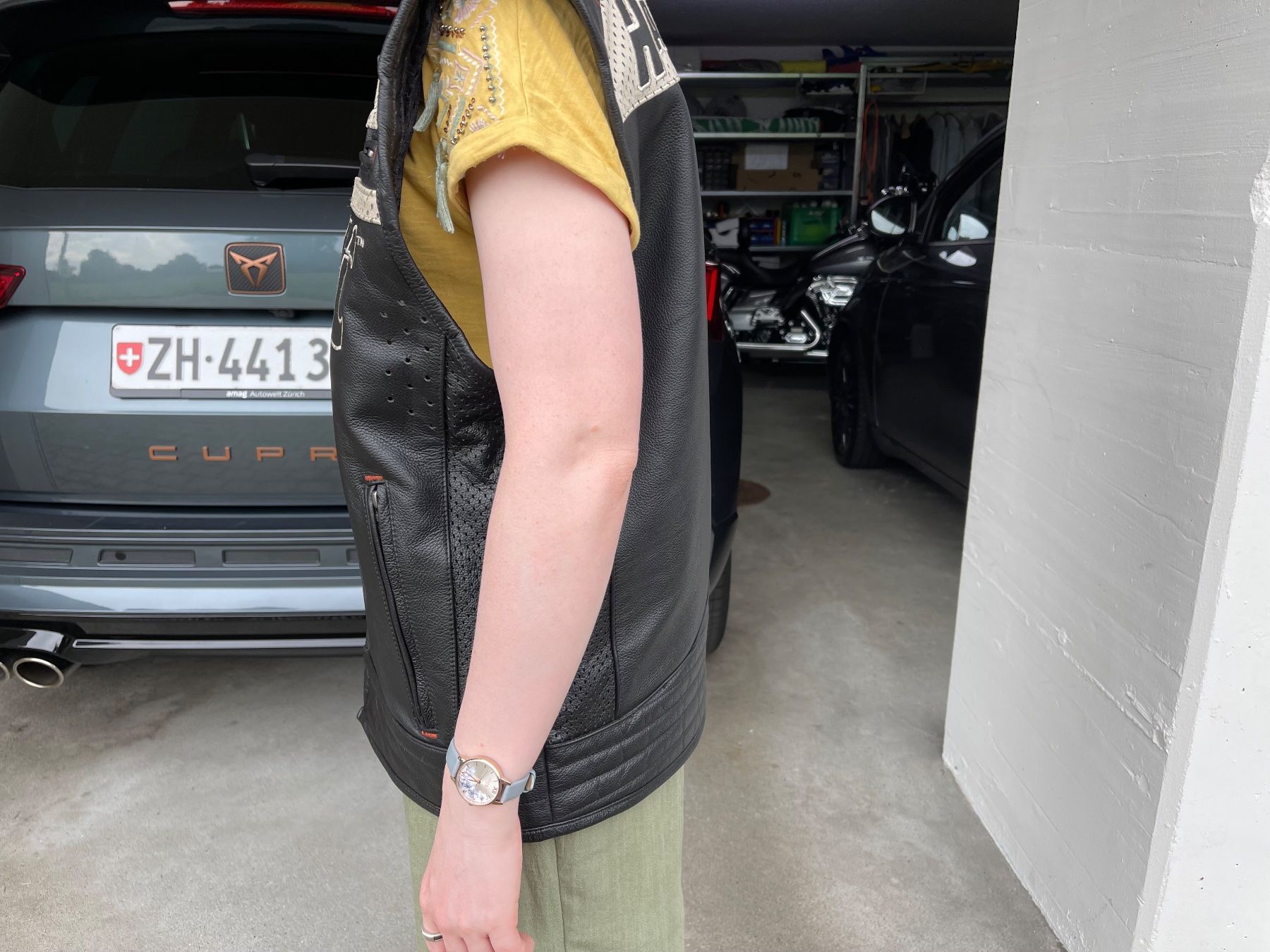 Harley-Davidson Gilet & Giacche senza maniche: Motorrad Leder Gilet Harley Davidson – Usato da Uerikon venduto da Taveuni01 1