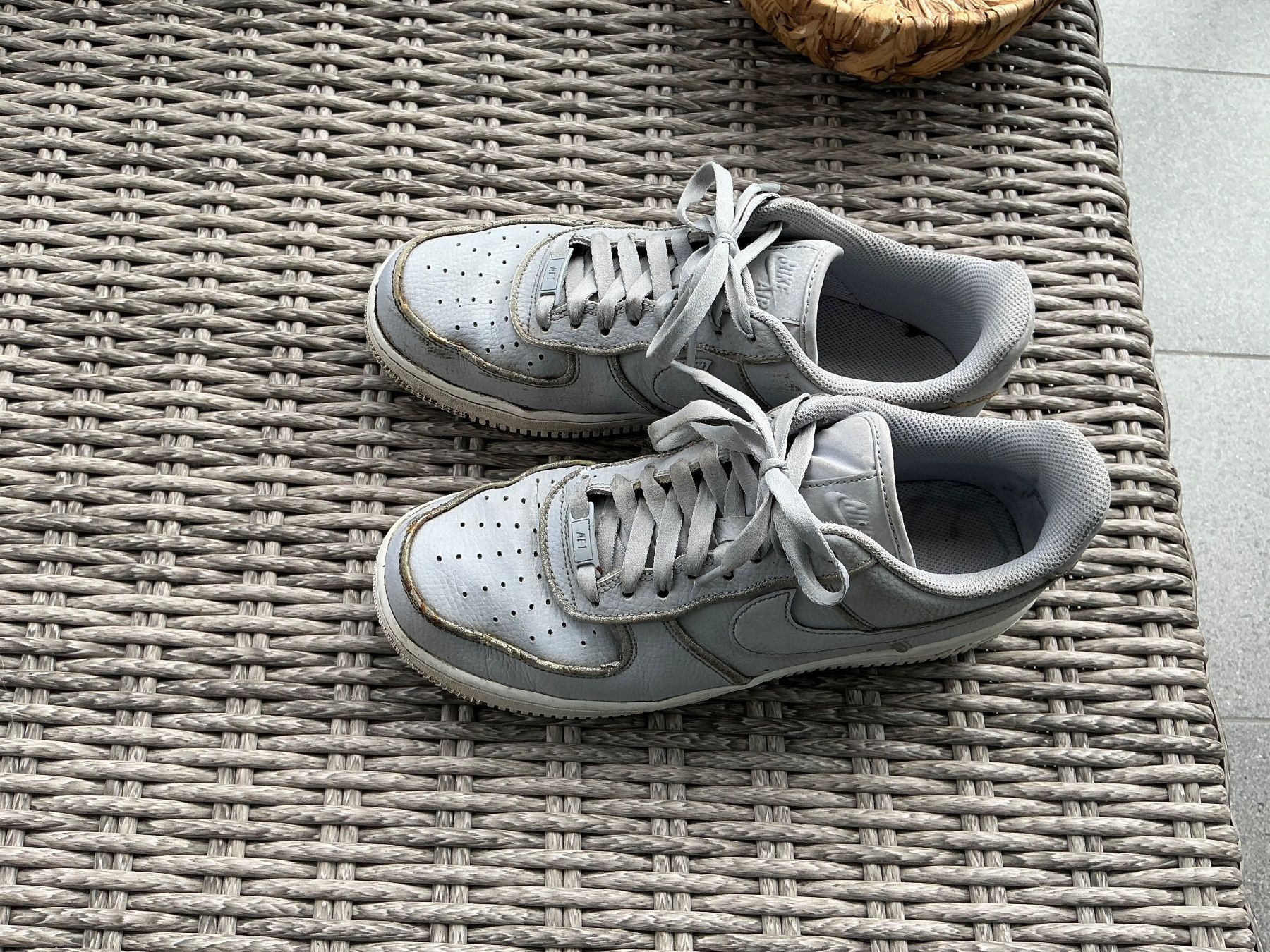 Nike Scarpe da uomo: Nike Air Force Grau, gebraucht, Grösse 40,5 – Usato da Würenlos venduto da Tina48 3